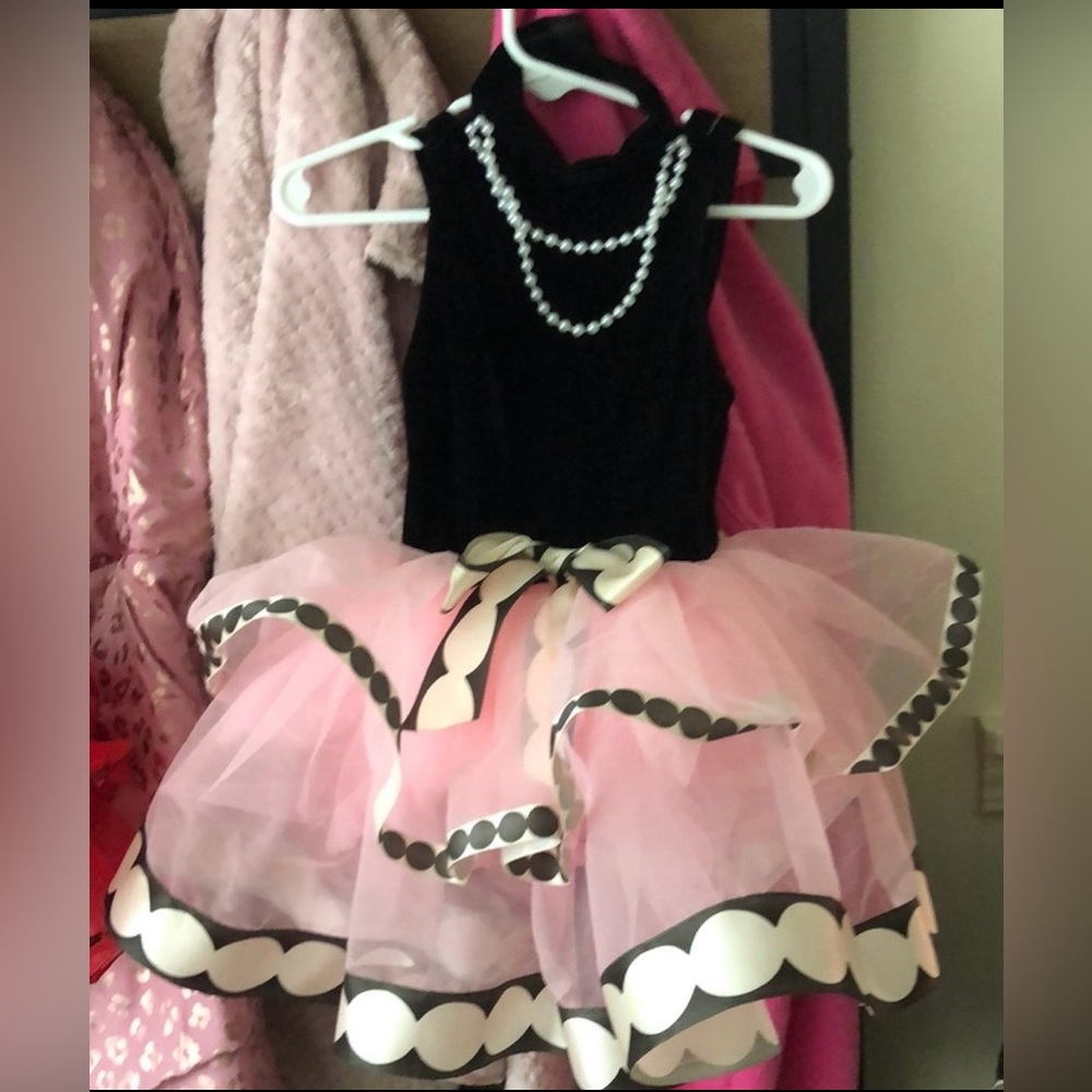 Like new dance costume & matching hairpiece